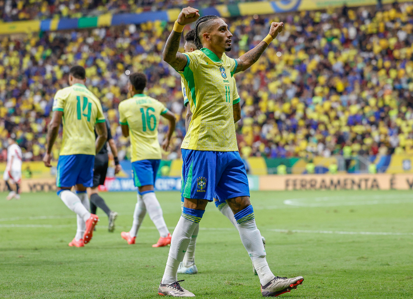 世预赛中迎 世预赛中迎