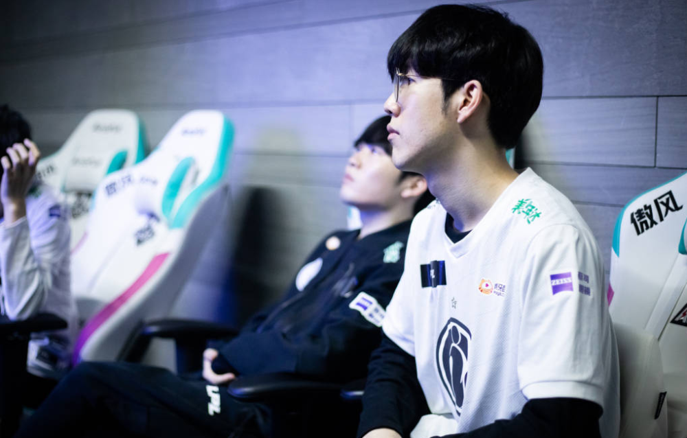 撕开防线 撕开防线