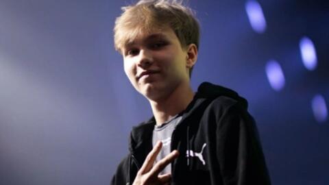 一个阳光明 一个阳光明