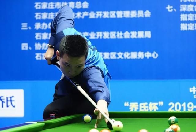 上万的电竞 上万的电竞